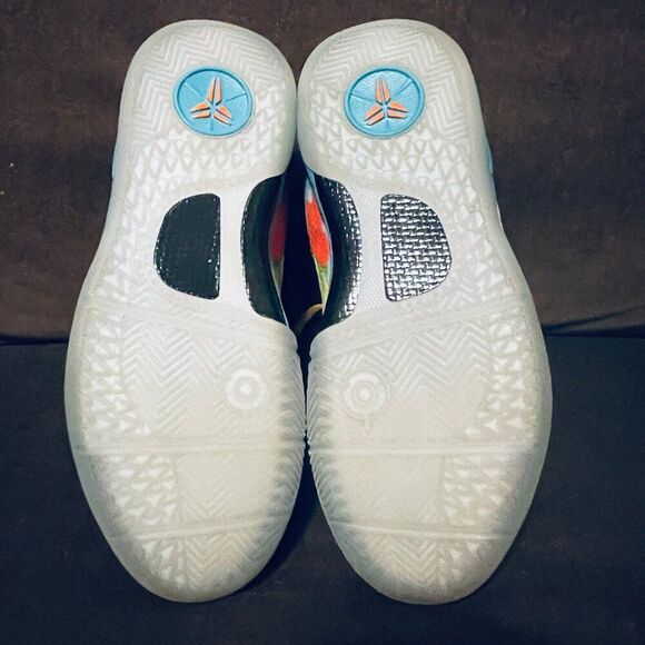 Nike Kobe 8 Protro Venice Beach GS Basketball HF7319-001 Size 5Y 37.5 EUR 4.5 UK - Picture 7 of 16